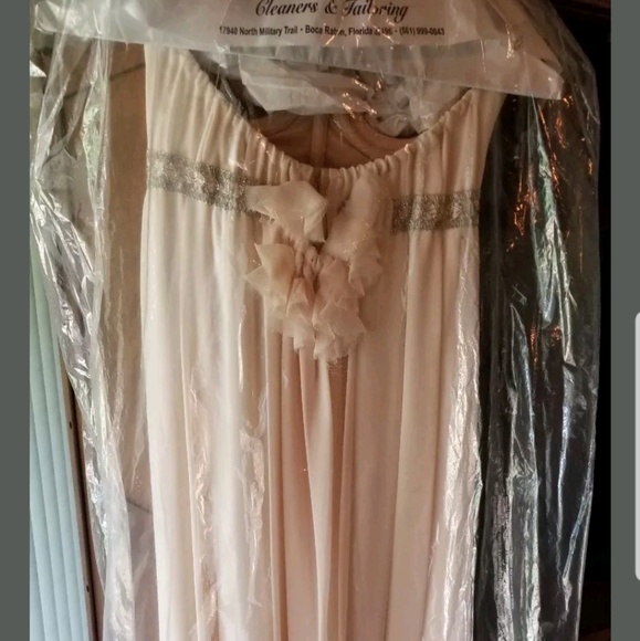 Bridesmaids dress - Picture 2 of 2